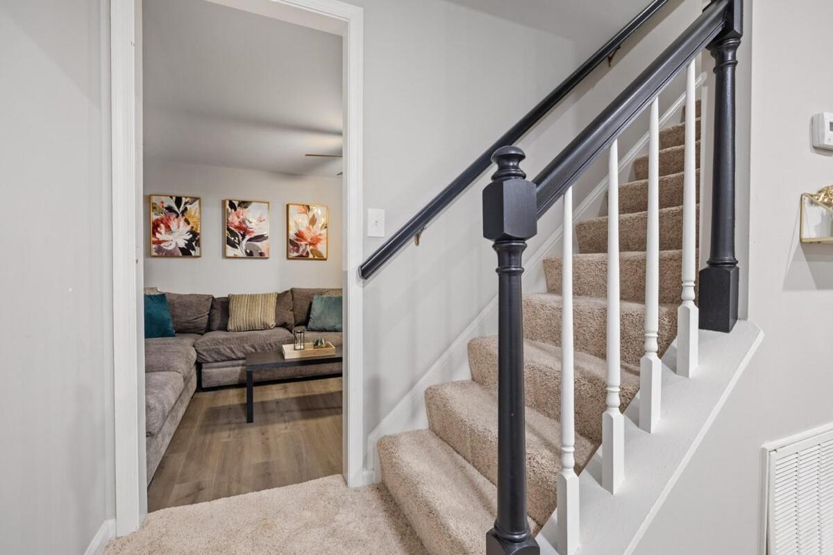 Pool Table Paradise! 3 Bedroom Getaway In Rva! Richmond